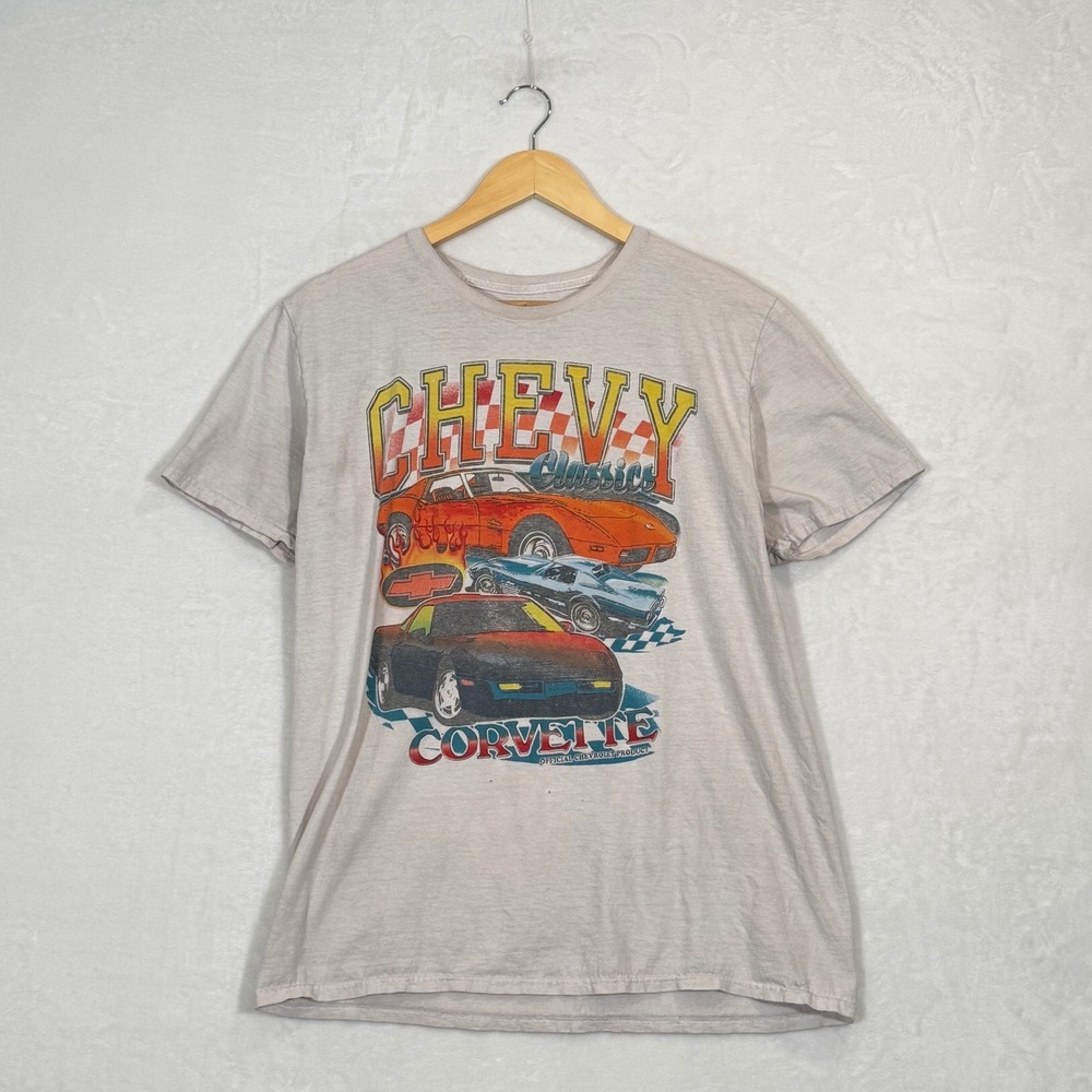 Chevrolet White Corvette Classics Graphic T-Shirt Large